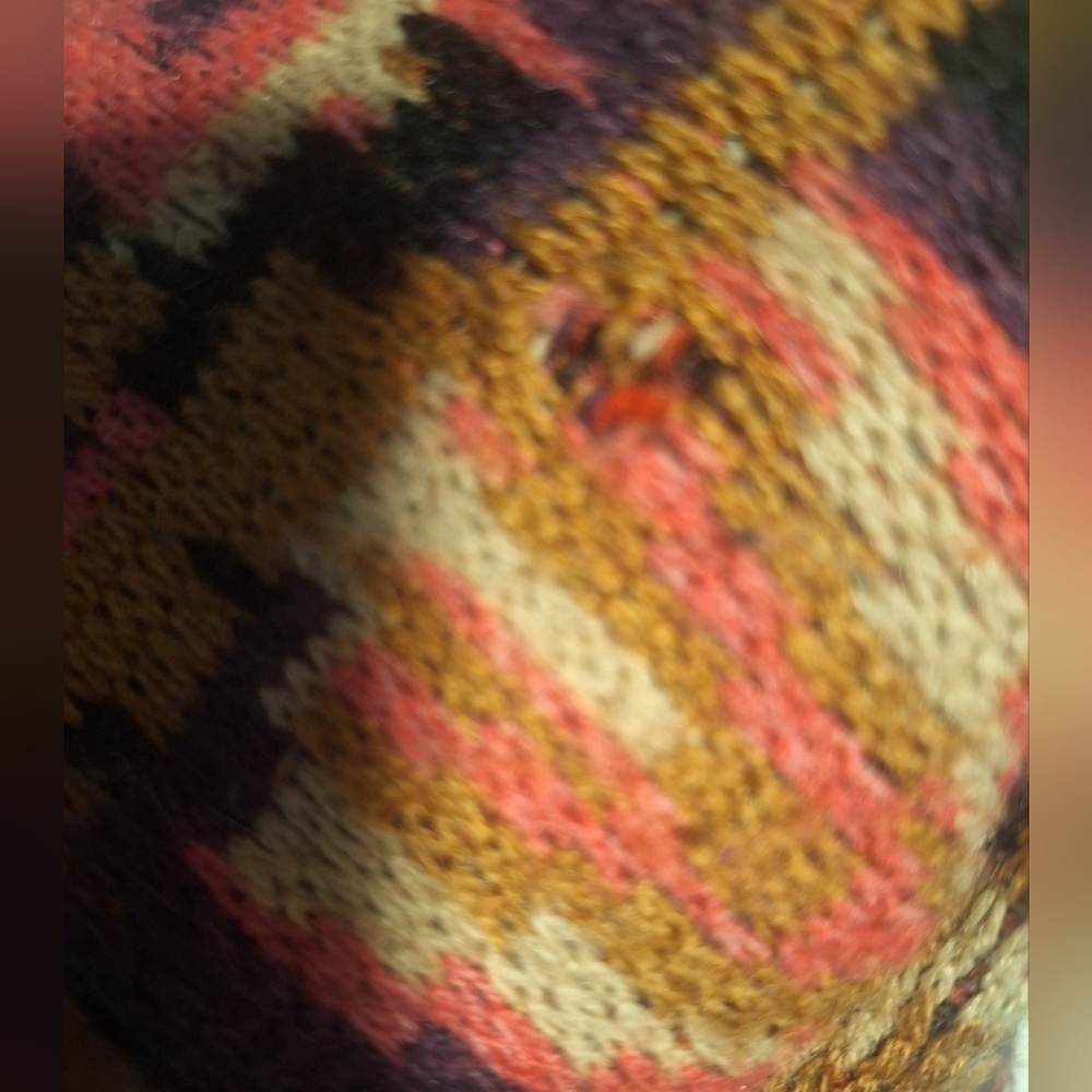 FARM Rio Multicolor Patterned Sweater - Picture 6 of 6